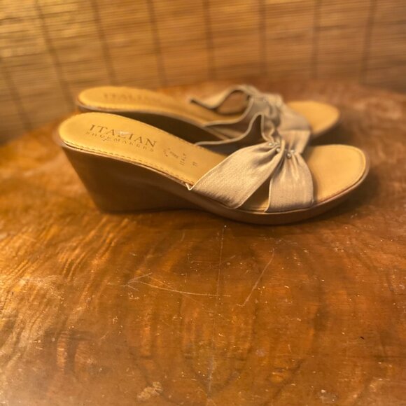 Italian Shoemakers Wedges Made in Italy size 11 EUC - Picture 4 of 8